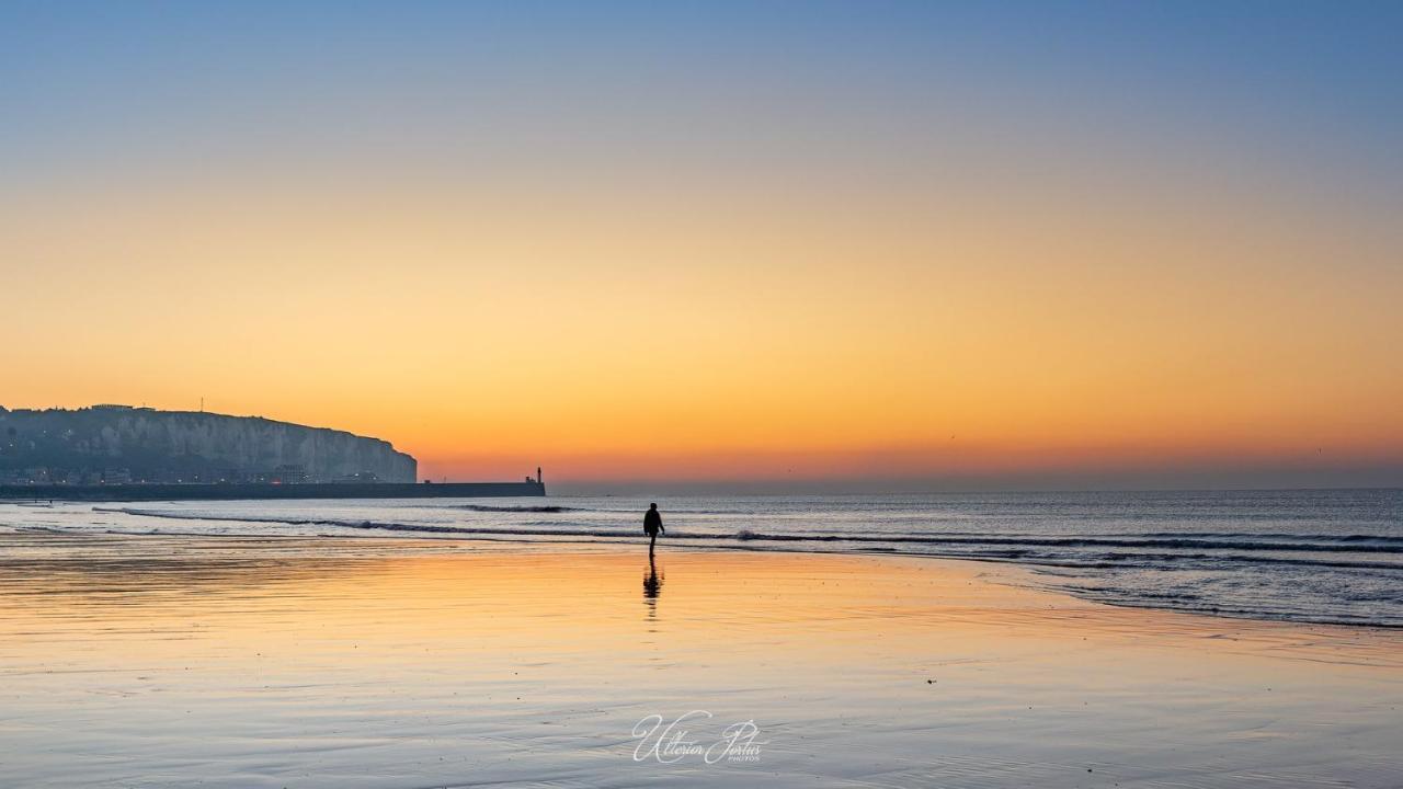 La Verriere. Les Locations Isahora C'Est Aussi Plusieurs Appart' De Standing A 2 Pas Du Chateau D'Eu, Des Falaises Du Treport, De Mers Les Bains Et Aux Portes De La Baie De Somme Э (Приморская Сена) Экстерьер фото